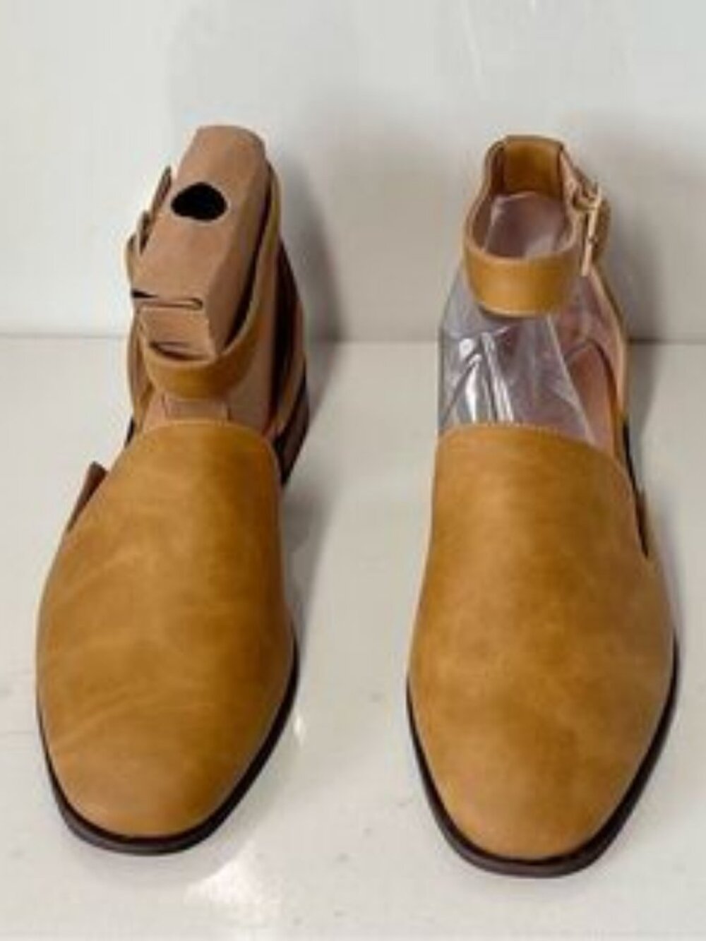 Journee Collection Loreta Flat - Picture 5 of 7